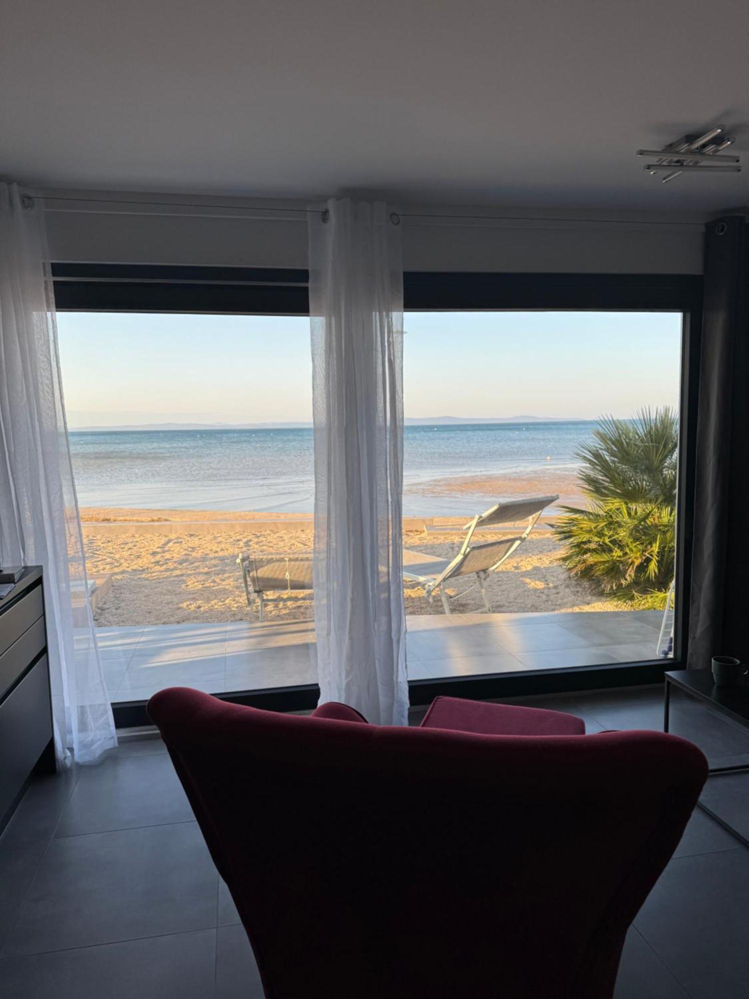 Jamc Dream Familientraum Direkt Am Meer Mit Beheiztem Pool Privlaka  Exterior photo